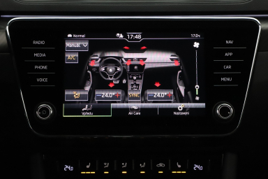 Škoda Superb - 2024