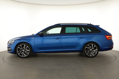 Škoda Superb - 2024