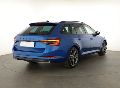 Škoda Superb - 2024
