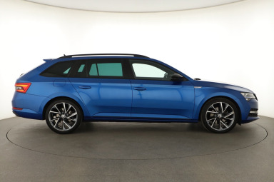 Škoda Superb - 2024