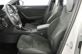 Škoda Superb - 2024