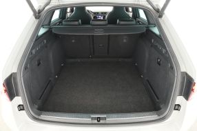 Škoda Superb - 2024