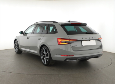 Škoda Superb - 2024