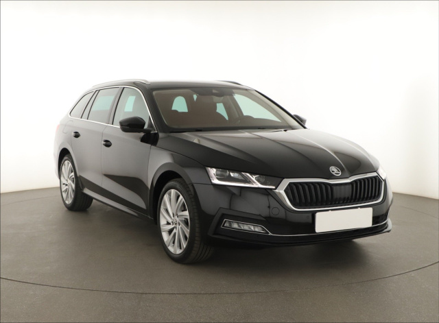 Skoda Octavia 2023