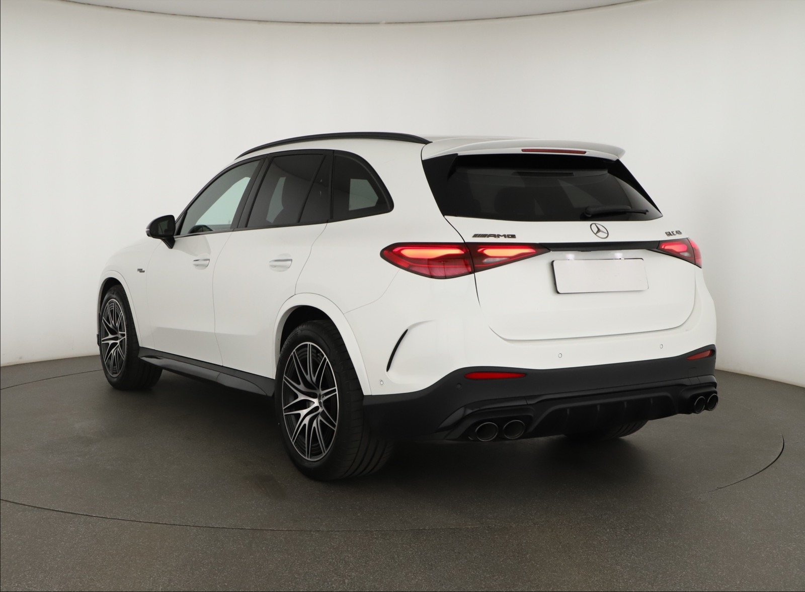 Mercedes-Benz GLC - 2024