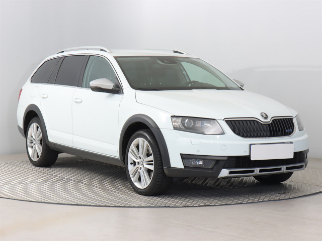 Škoda Octavia Scout 2016
