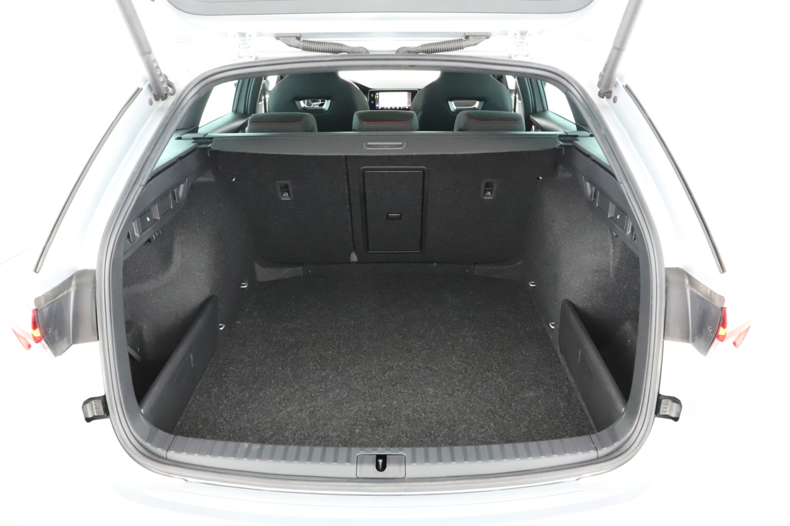 Škoda Octavia - 2023
