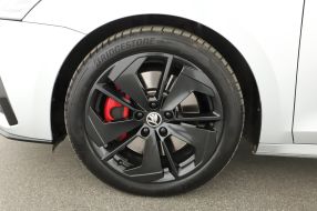 Škoda Octavia - 2023
