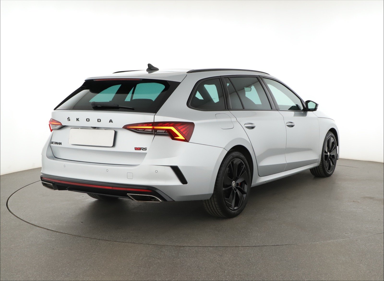 Škoda Octavia - 2023