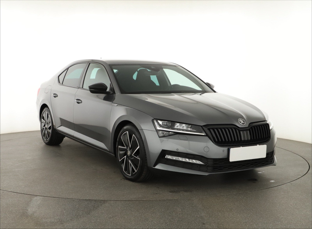 Skoda Superb 2023 2.0 TDI 31365km Sedan