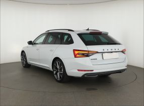Skoda Superb - 2023