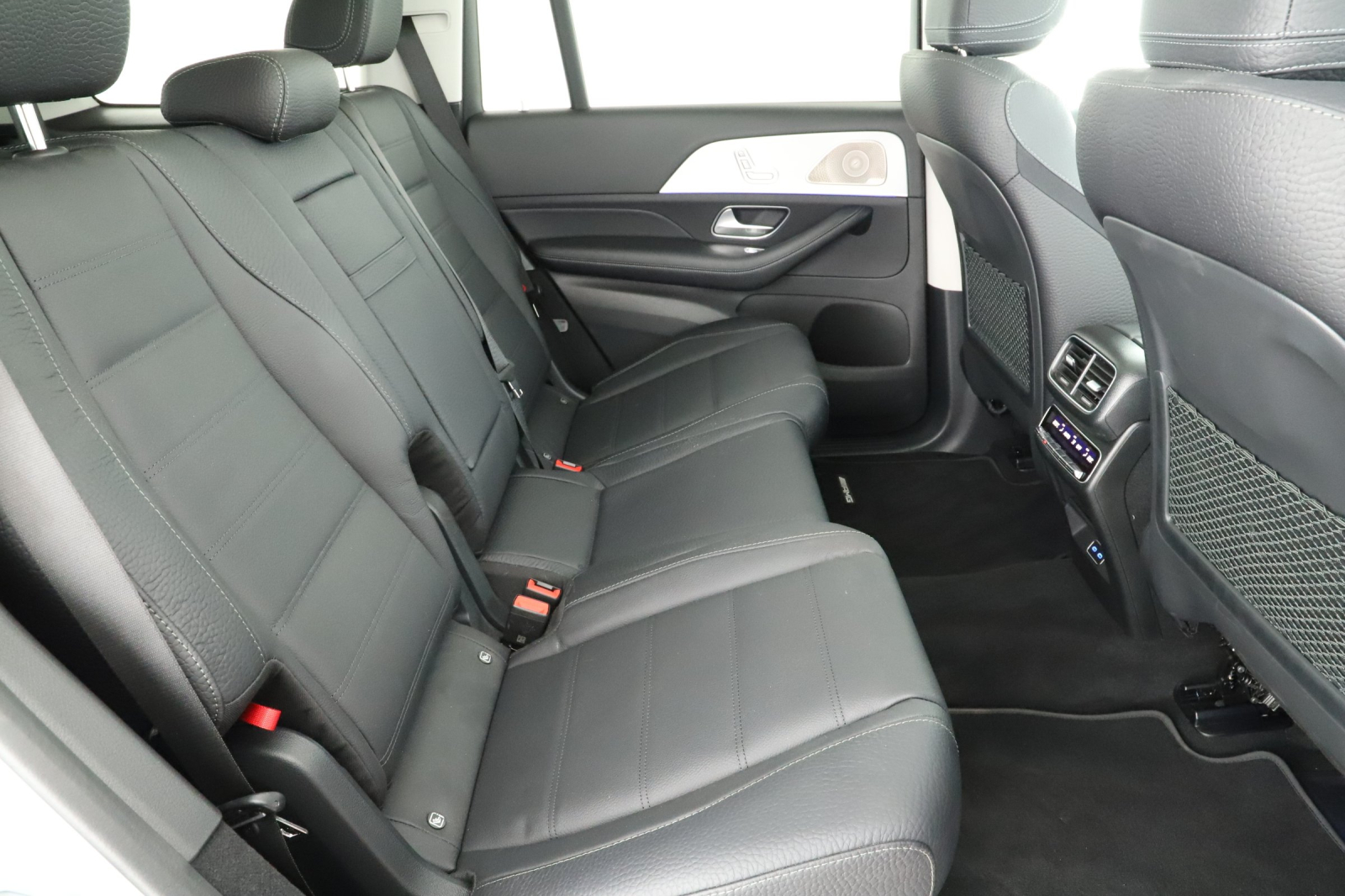 Mercedes-Benz GLS - 2024