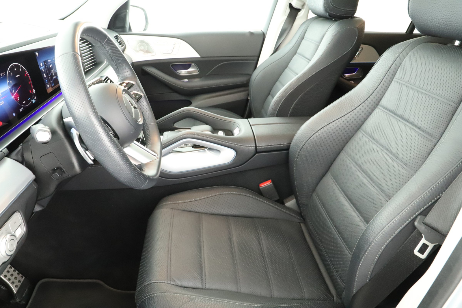 Mercedes-Benz GLS - 2024