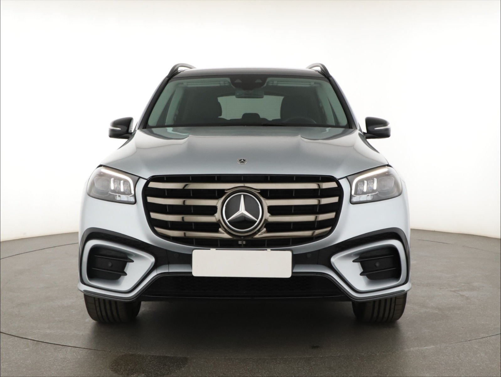 Mercedes-Benz GLS - 2024