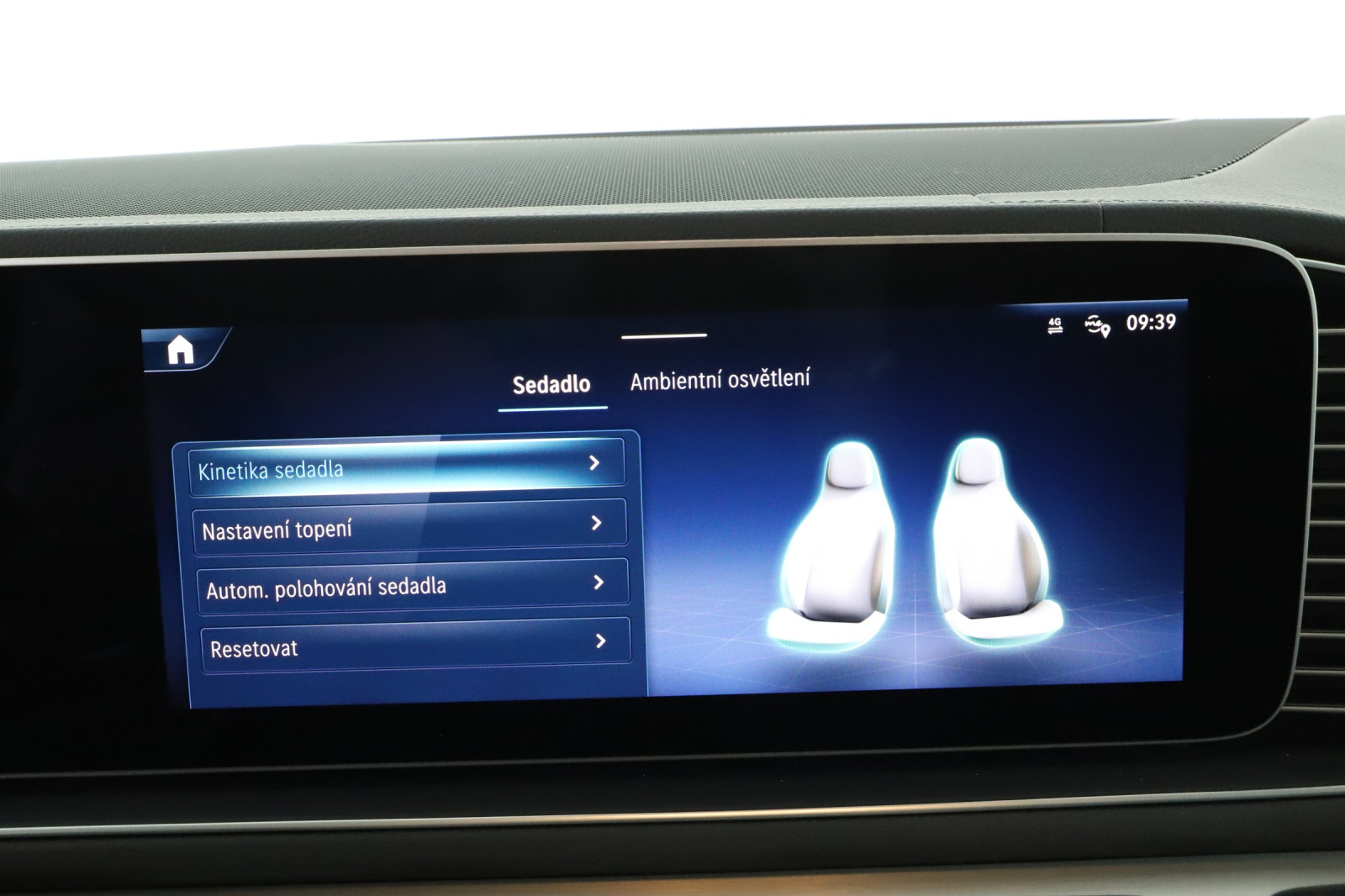 Mercedes-Benz GLS - 2024