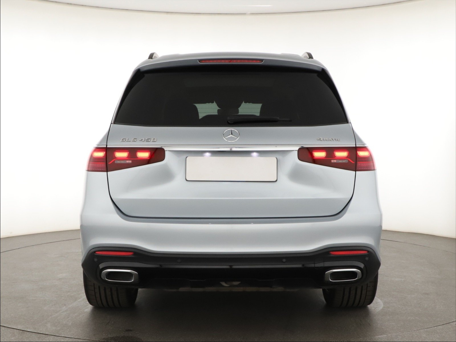Mercedes-Benz GLS - 2024