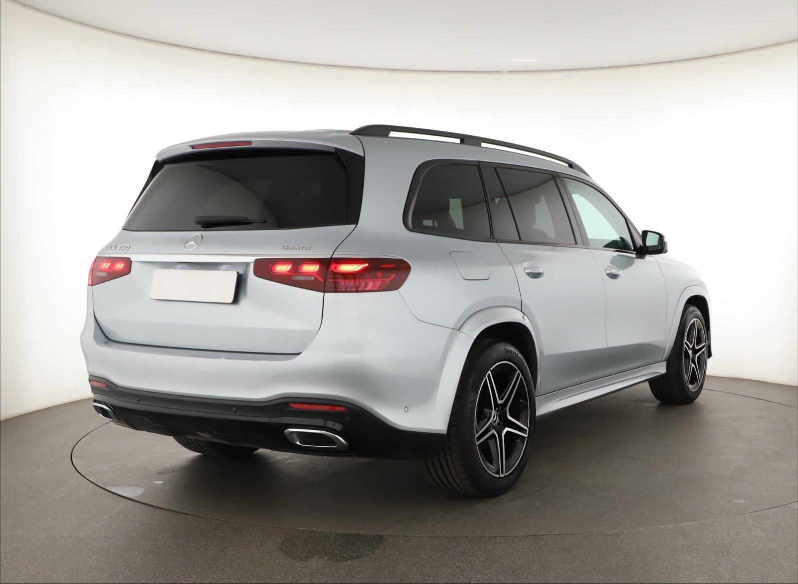 Mercedes-Benz GLS - 2024