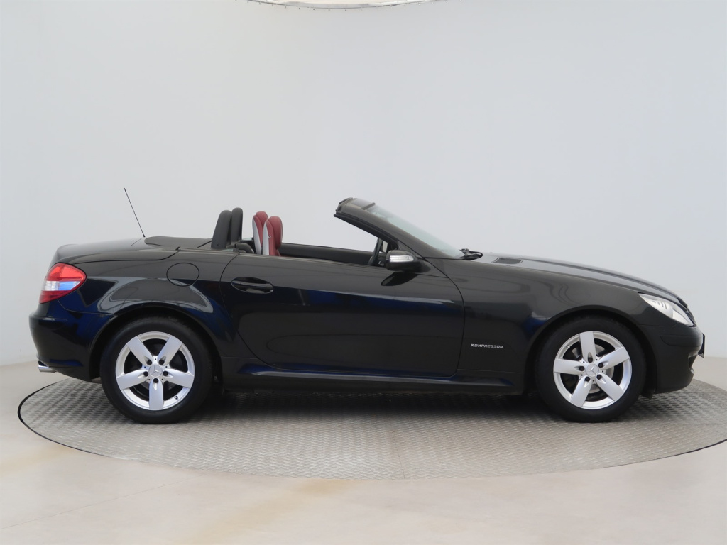 Mercedes-Benz SLK