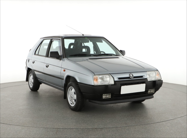 Škoda Favorit