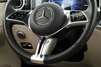 Mercedes-Benz GLC - 2024
