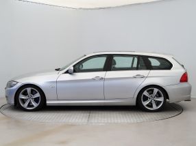 BMW 3 - 2009