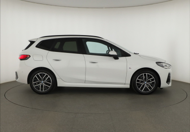 BMW 2 Active Tourer - 2024