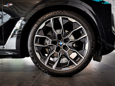 BMW X7 - 2024