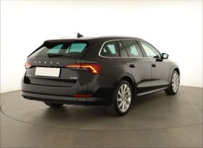 Škoda Octavia - 2024