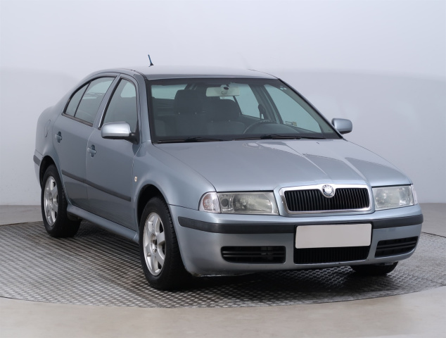 Škoda Octavia 2003