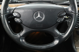 Mercedes-Benz E 2008