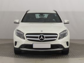 Mercedes-Benz GLA - 2014