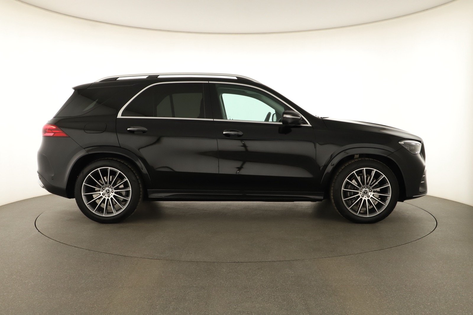 Mercedes-Benz GLE - 2024