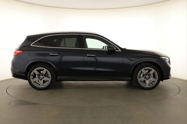 Mercedes-Benz GLC - 2024