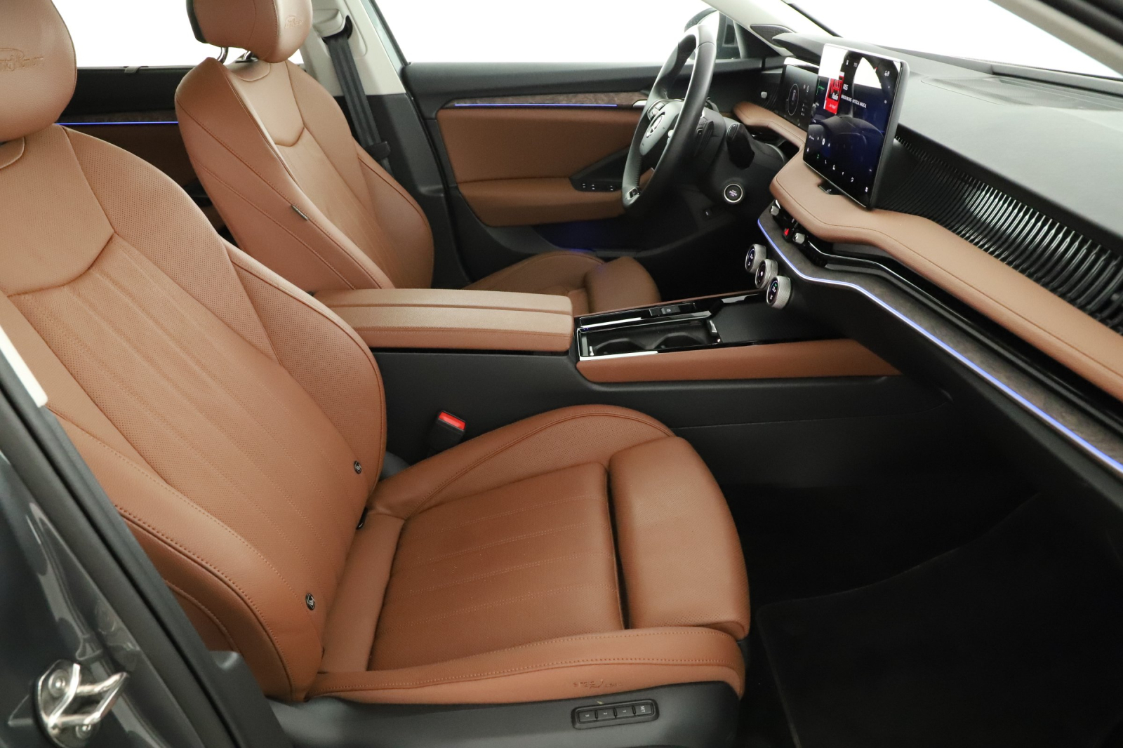 Škoda Superb - 2024