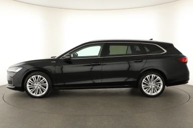 Škoda Superb - 2024