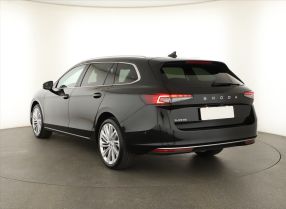 Skoda Superb - 2024