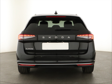 Škoda Superb - 2024