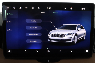Škoda Superb - 2024