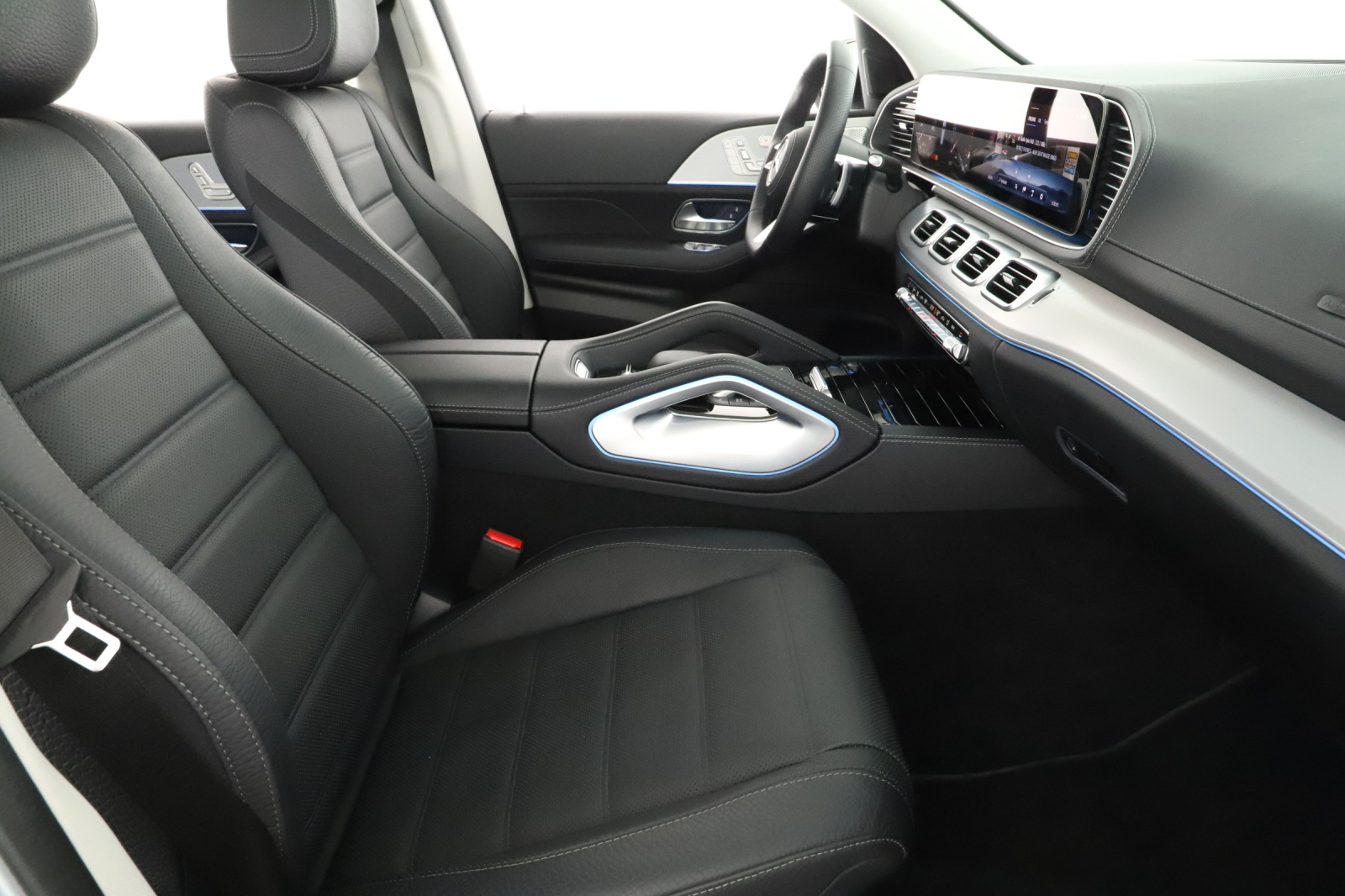 Mercedes-Benz GLS - 2024