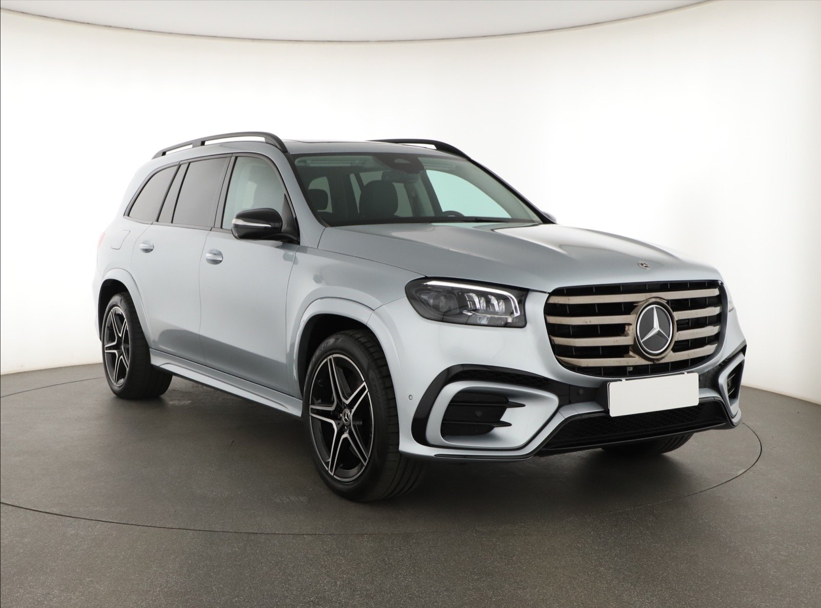 Mercedes-Benz GLS - 2024