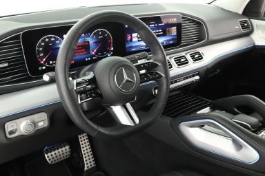 Mercedes-Benz GLS - 2024