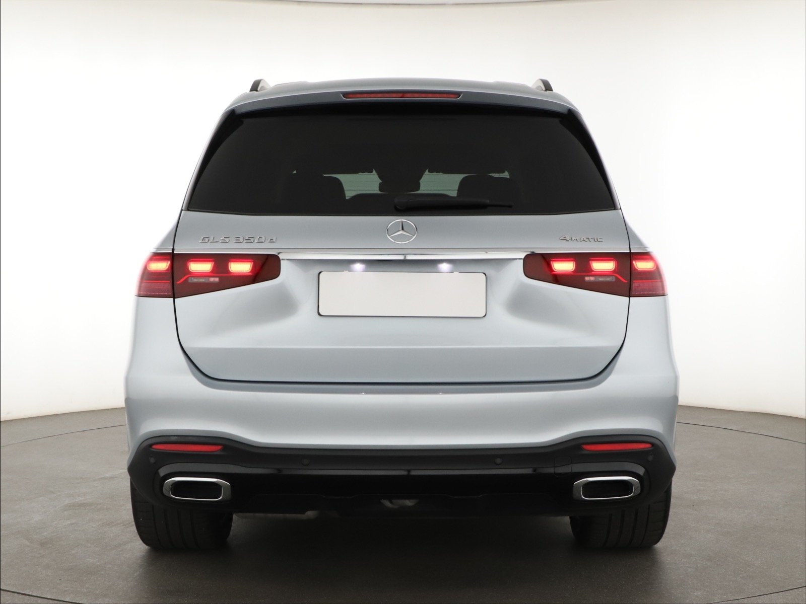 Mercedes-Benz GLS - 2024