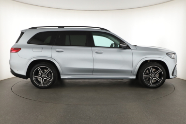 Mercedes-Benz GLS - 2024