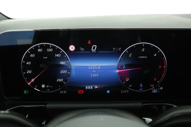Mercedes-Benz GLA - 2024