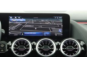 Mercedes-Benz GLA - 2024