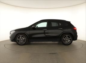 Mercedes-Benz GLA - 2024