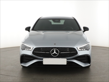 Mercedes-Benz CLA - 2024