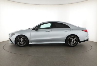 Mercedes-Benz CLA - 2024