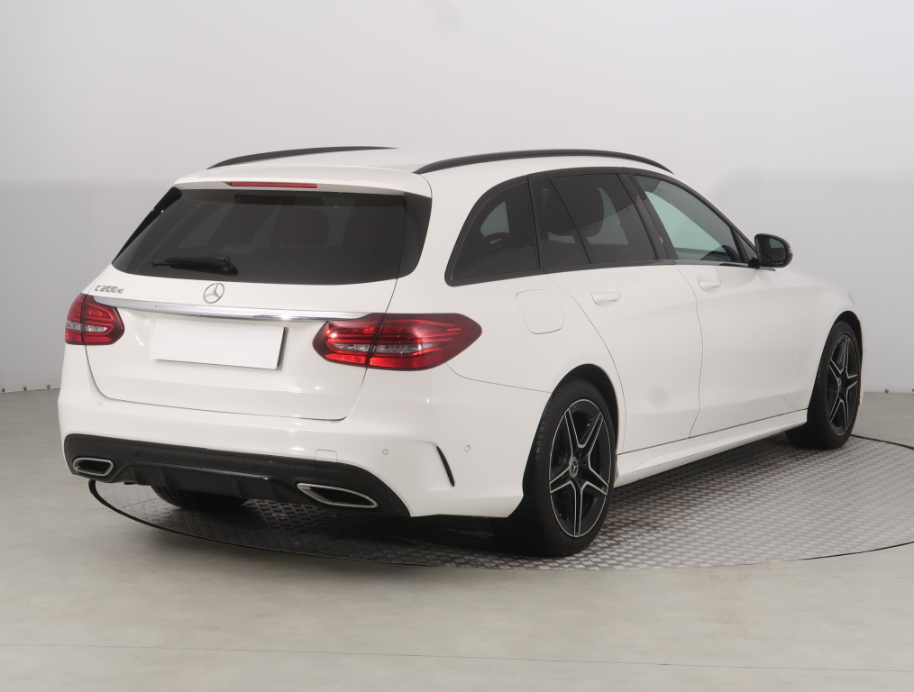 Mercedes-Benz C