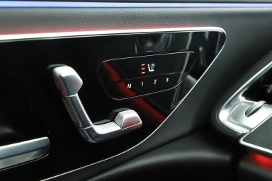 Mercedes-Benz E - 2024